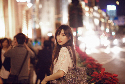 姐妹个性签名长的_WWW.WHOISQQ.COM