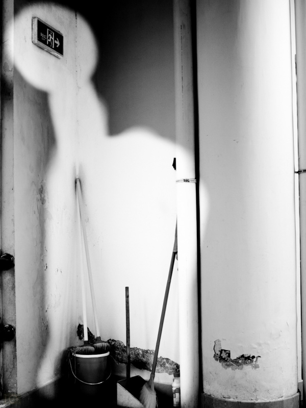 q飞男生霸气个性签名_WWW.WHOISQQ.COM