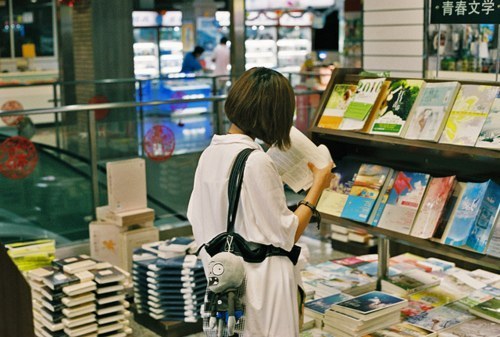 qq男生签名古风伤感_WWW.WHOISQQ.COM