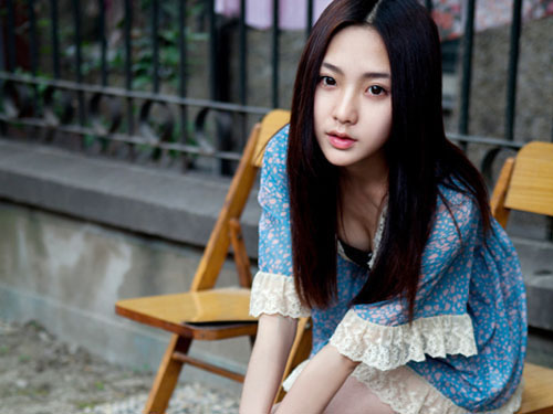 qq签名女生长的_WWW.WHOISQQ.COM