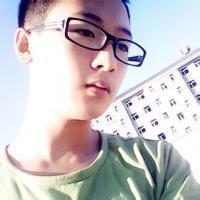 唯美眼镜男生头像图片_WWW.WHOISQQ.COM