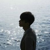 潮流的男生背影头像图片_WWW.WHOISQQ.COM