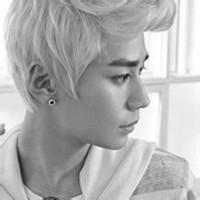 潮流头像图片男生黑白_WWW.WHOISQQ.COM