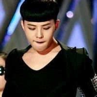 男生头像图片脚_WWW.WHOISQQ.COM