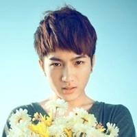 qq头像图片男生鲜花_WWW.WHOISQQ.COM