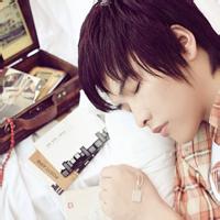 qq头像图片离别男生_WWW.WHOISQQ.COM