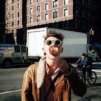 带翅膀男生头像图片_WWW.WHOISQQ.COM
