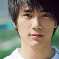 男生绚丽头像图片_WWW.WHOISQQ.COM