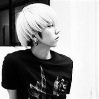 qq头像图片面具黑白男生_WWW.WHOISQQ.COM