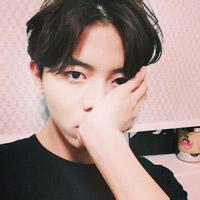 qq暗色头像图片男生_WWW.WHOISQQ.COM