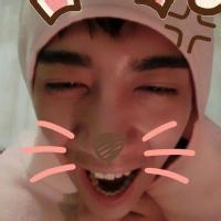 个性网 男生头像图片暖男_WWW.WHOISQQ.COM