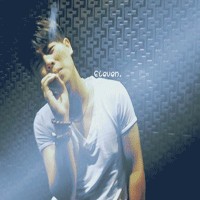 qq男生潇洒背影头像图片_WWW.WHOISQQ.COM