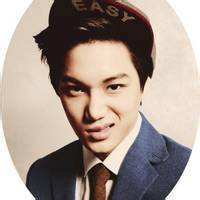 exo男生带帽子头像图片_WWW.WHOISQQ.COM