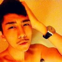 qq头像图片男生带小胡子_WWW.WHOISQQ.COM