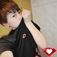 qq红钻男生简约头像图片_WWW.WHOISQQ.COM