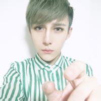 qq男生白寸衫头像图片_WWW.WHOISQQ.COM