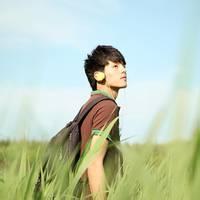 qq头像图片男生草原风景_WWW.WHOISQQ.COM
