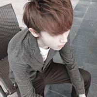 q友乐园男生头像图片 写字_WWW.WHOISQQ.COM