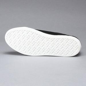 svip头像图片男生_WWW.WHOISQQ.COM