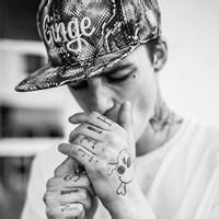 ahsa男生头像图片_WWW.WHOISQQ.COM