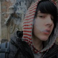 彩色欧美男生头像图片_WWW.WHOISQQ.COM