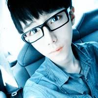 扣扣男生抽烟伤感头像图片_WWW.WHOISQQ.COM