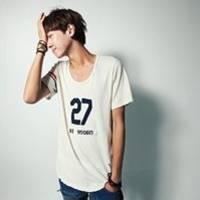 扣扣男生抽烟伤感头像图片_WWW.WHOISQQ.COM