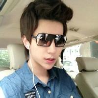 有钱男生头像图片_WWW.WHOISQQ.COM