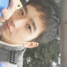 男生朴素头像图片吧_WWW.WHOISQQ.COM