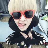 yy欧美搞笑男生头像图片_WWW.WHOISQQ.COM