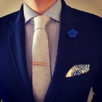 qq西服男生头像图片_WWW.WHOISQQ.COM