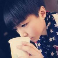 qq头像图片男生帅气daizi_WWW.WHOISQQ.COM