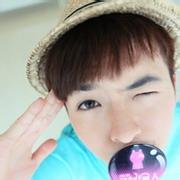 qq头像图片男生带字彩色_WWW.WHOISQQ.COM