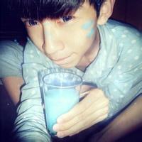 九零后帅气男生头像图片_WWW.WHOISQQ.COM
