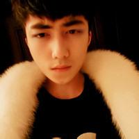 九零后帅气男生头像图片_WWW.WHOISQQ.COM