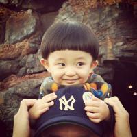 qq西瓜头男生头像图片_WWW.WHOISQQ.COM