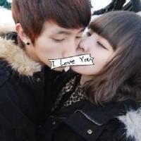 qq头像图片女生男生接吻_WWW.WHOISQQ.COM