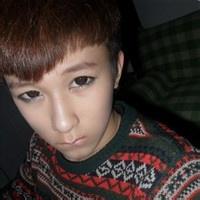 qq头像图片男生装可怜_WWW.WHOISQQ.COM