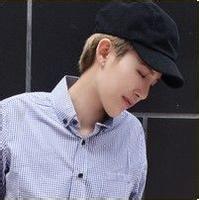 qq头像图片男生思考_WWW.WHOISQQ.COM