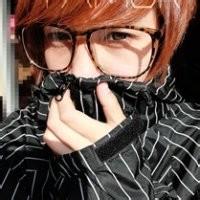 可怜男生头像图片_WWW.WHOISQQ.COM