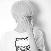 qq男生低调头像图片大全_WWW.WHOISQQ.COM