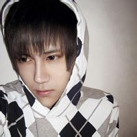 清秀男生带字头像图片_WWW.WHOISQQ.COM
