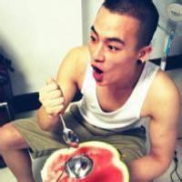 男生快乐头像图片_WWW.WHOISQQ.COM
