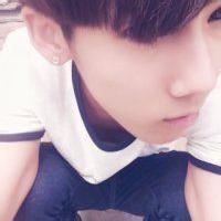 qq头像图片失恋后男生_WWW.WHOISQQ.COM