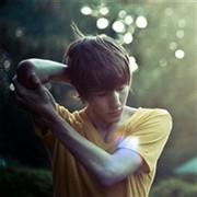 qq头像图片男生关谷和悠悠_WWW.WHOISQQ.COM