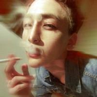 男生霸道伤感头像图片_WWW.WHOISQQ.COM