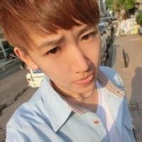 短发侧面男生头像图片_WWW.WHOISQQ.COM