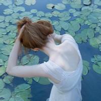 qq头像图片男生和女生拥抱_WWW.WHOISQQ.COM