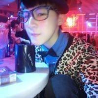 男生揣兜头像图片大全_WWW.WHOISQQ.COM