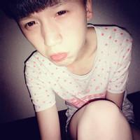 成熟男生空间头像图片_WWW.WHOISQQ.COM